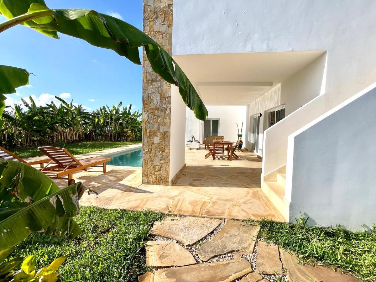 Manami Villa With Private Pool Zanzibarhouses Kiwengwa  Exterior photo
